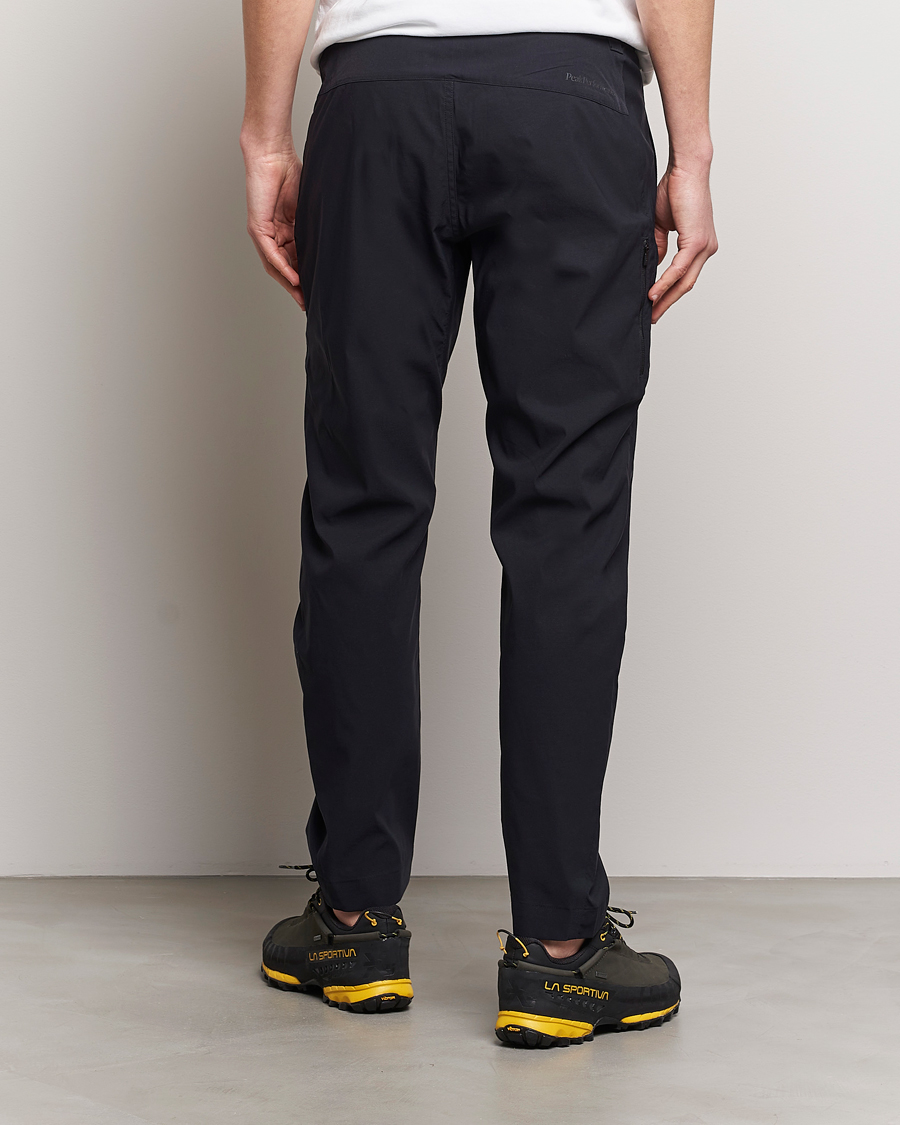Hombres | Pantalones | Peak Performance | Commuter Pants Black