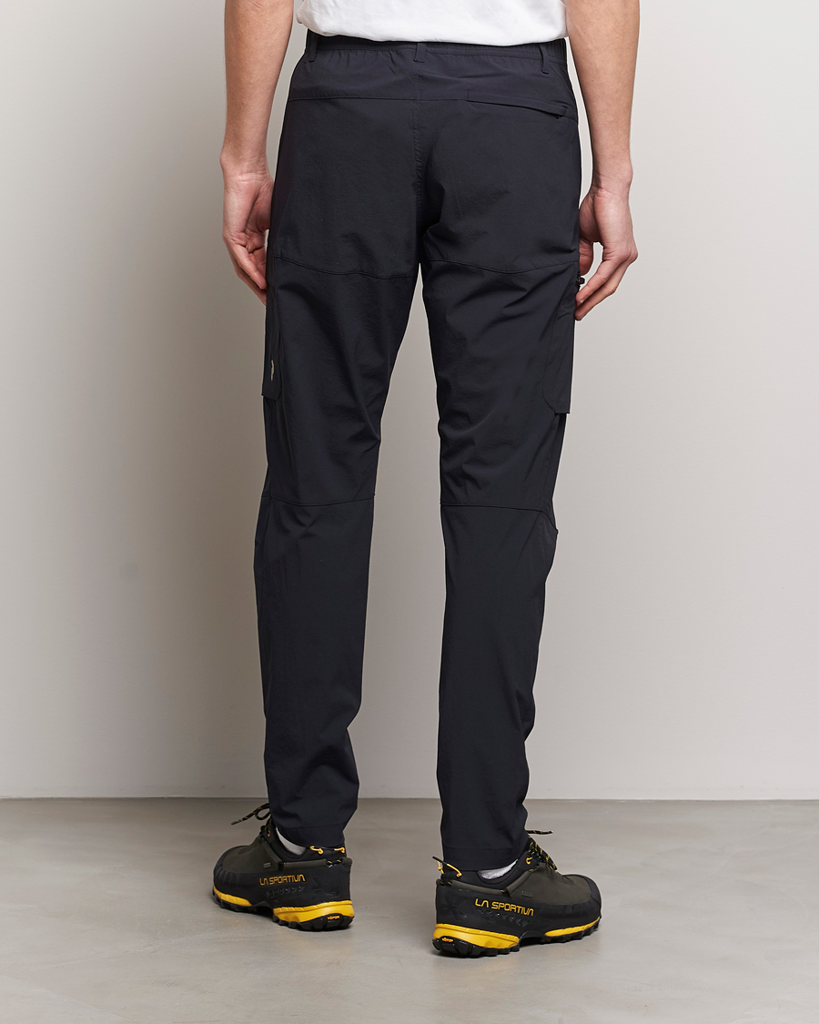 Hombres | Pantalones | Peak Performance | Light Cargo Pants Black