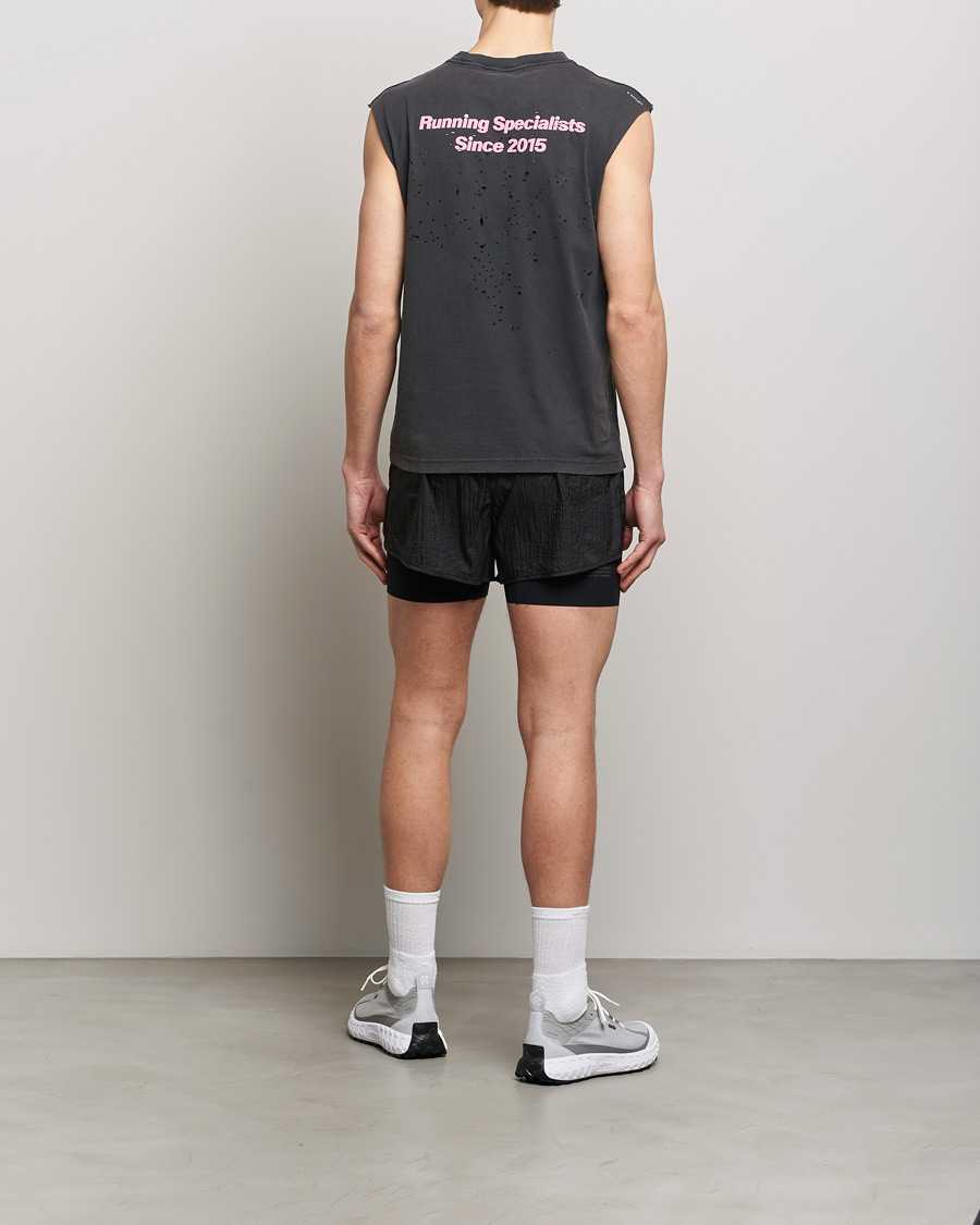 Hombres | Camisetas | Satisfy | MothTech Muscle Tee Aged Black