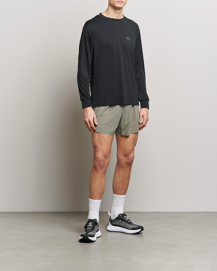 Hombres | Camisetas | Satisfy | AuraLite Long Sleeve T-Shirt Black