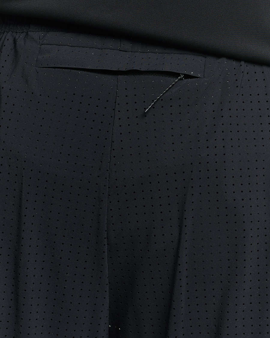 Hombres | Pantalones cortos | Satisfy | Space-O 5 Inch Shorts Black