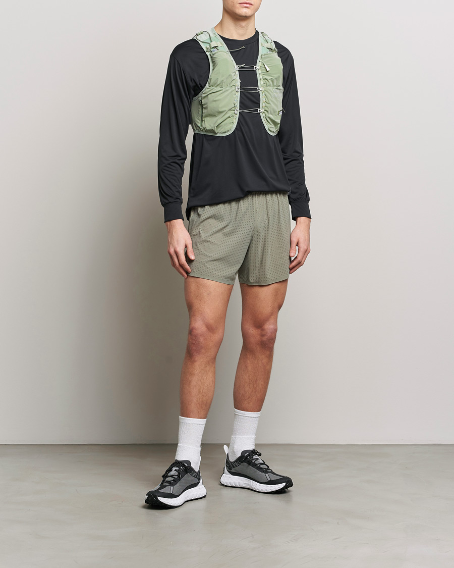 Hombres | Pantalones cortos | Satisfy | Space-O 5 Inch Shorts Dark Sage