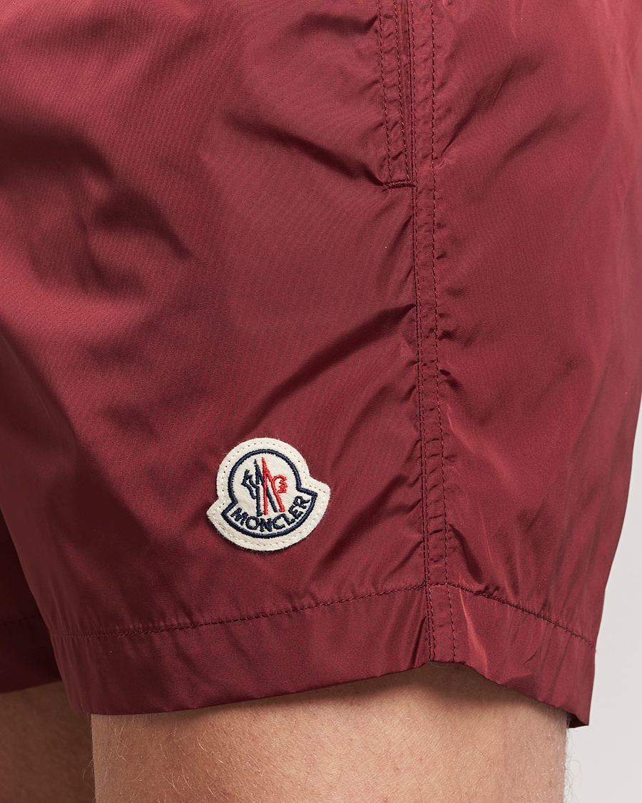 Hombres | Bañadores | Moncler | Nylon Swim Shorts Burgundy