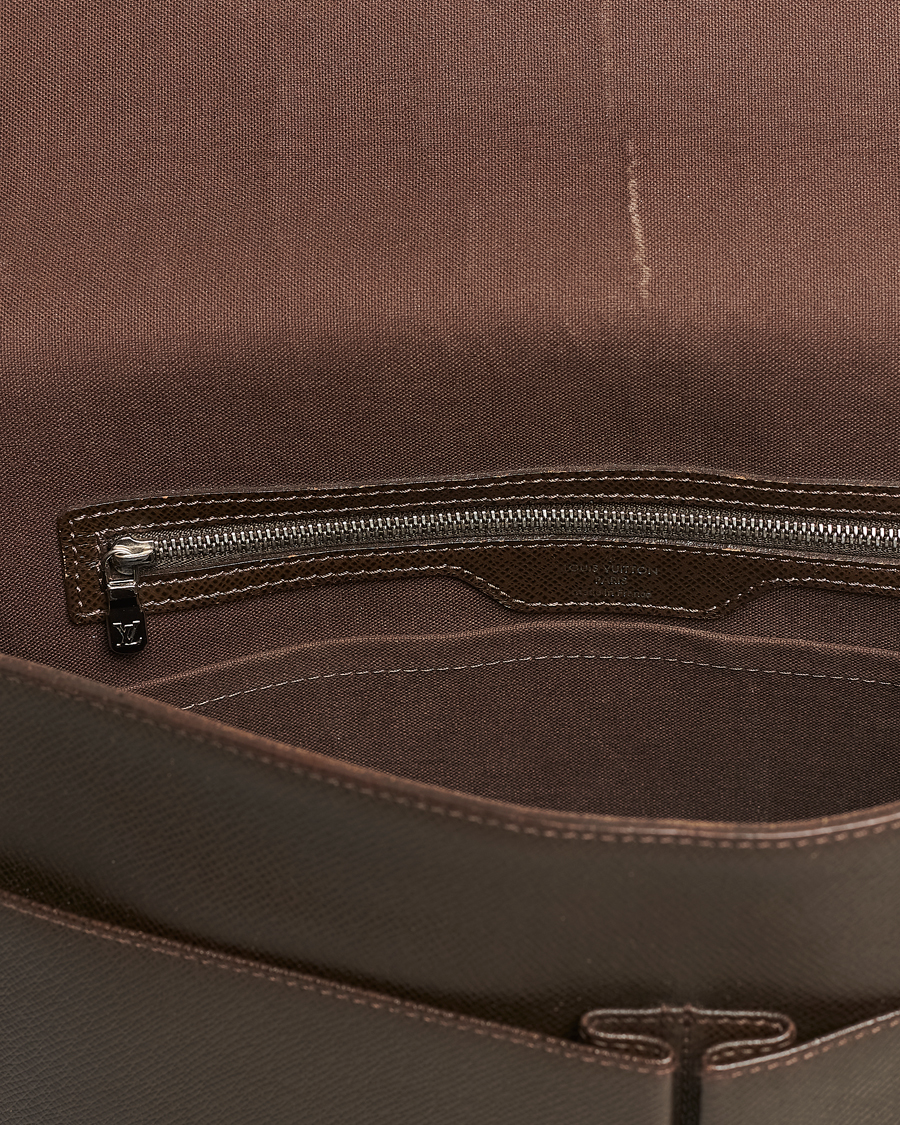 Hombres | Louis Vuitton Pre-Owned Alexei Leather Messenger Bag Leather Brown | Louis Vuitton Pre-Owned | Alexei Leather Messenger Bag Leather Brown