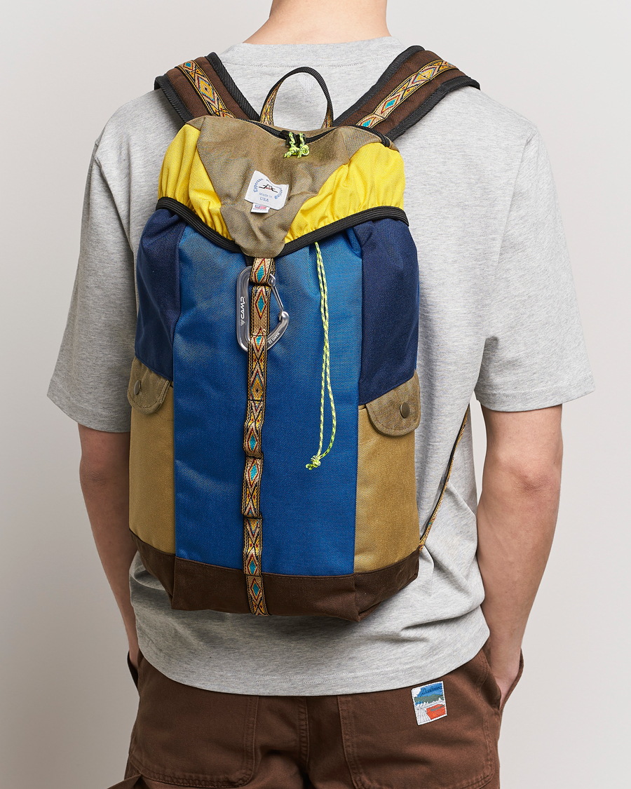 Hombres | Epperson Mountaineering Medium Climb Pack Khaki/New Royal | Epperson Mountaineering | Medium Climb Pack Khaki/New Royal