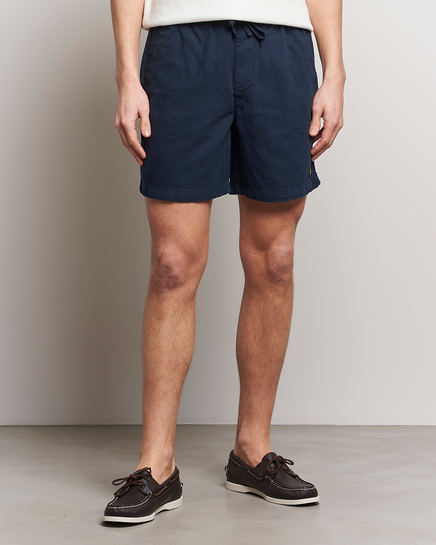 Hombres | Pantalones cortos de lino | Lyle & Scott | Linen Drawstring Shorts Dark Navy