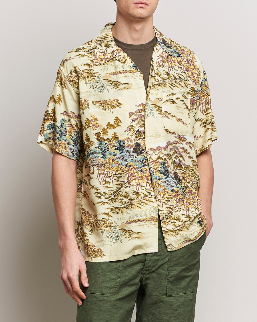 Hombres | Camisas | orSlow | Printed Rayon Camp Shirt Yellow