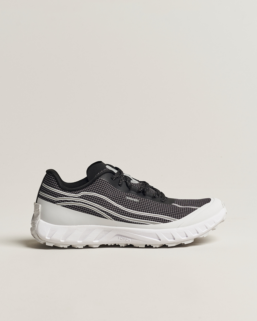 Hombres | Zapatillas de correr | Norda | 002 Running Sneakers Summit Black