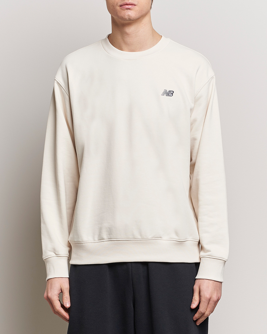 Hombres | Ropa | New Balance | Essentials French Terry Sweatshirt Linen