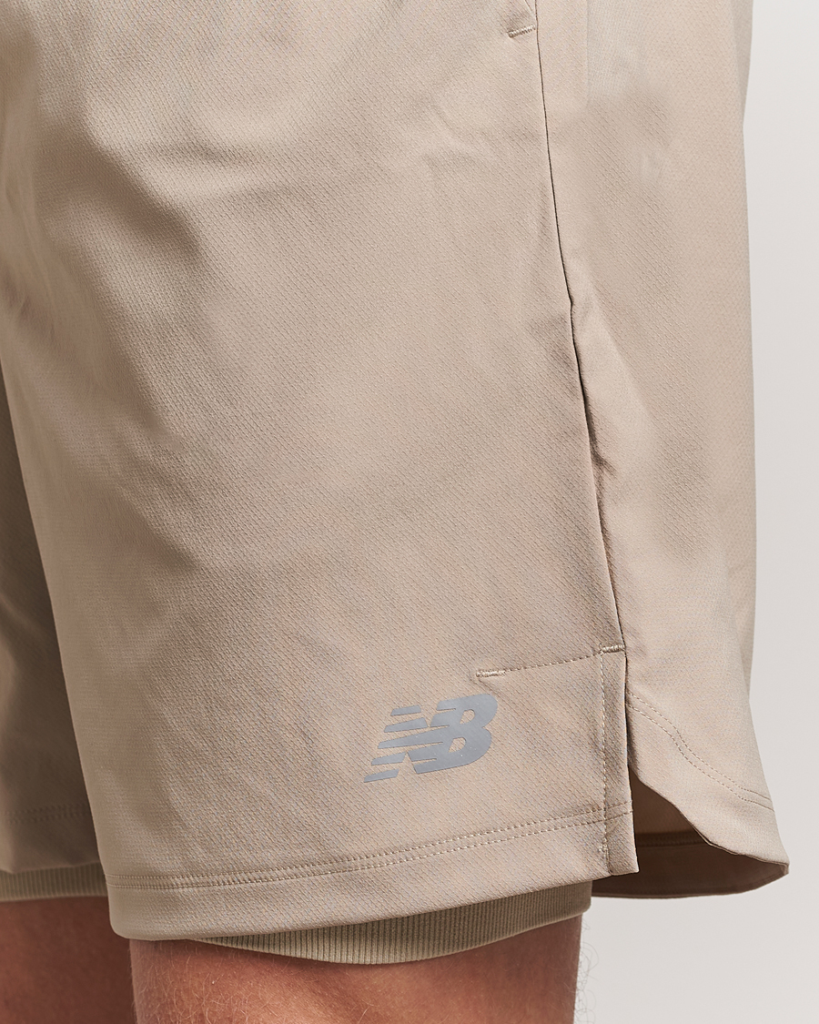 Hombres | Pantalones cortos | New Balance Running | Seamless Shorts 7 Lined Stoneware