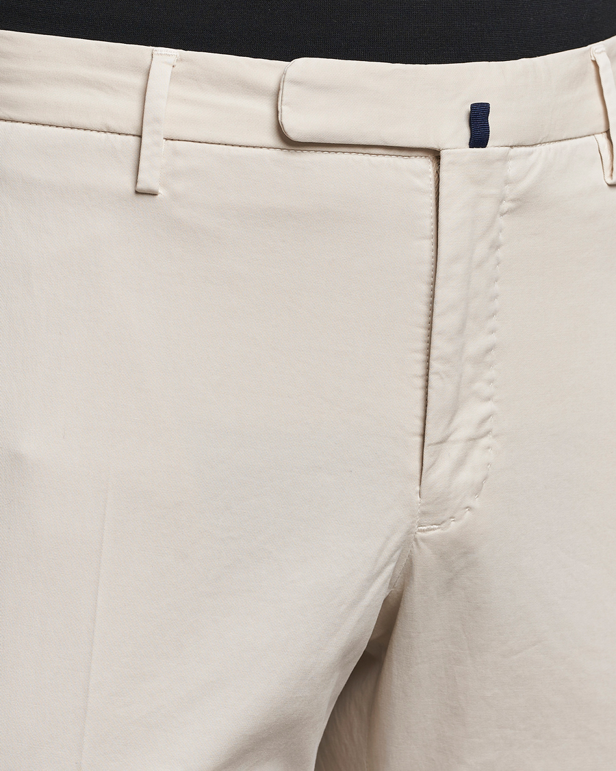 Hombres | Pantalones | Incotex | Slim Fit Comfort Chinos Off White