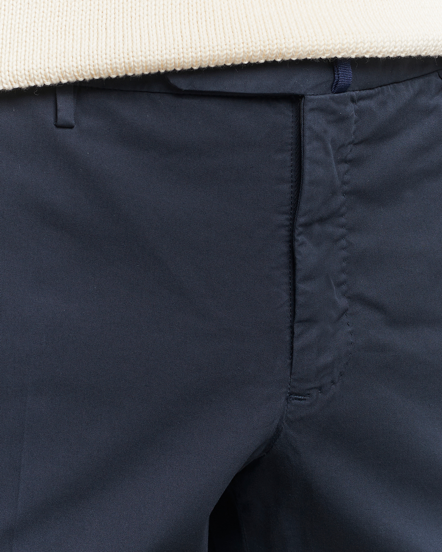 Hombres | Pantalones | Incotex | Slim Fit Comfort Chinos Navy