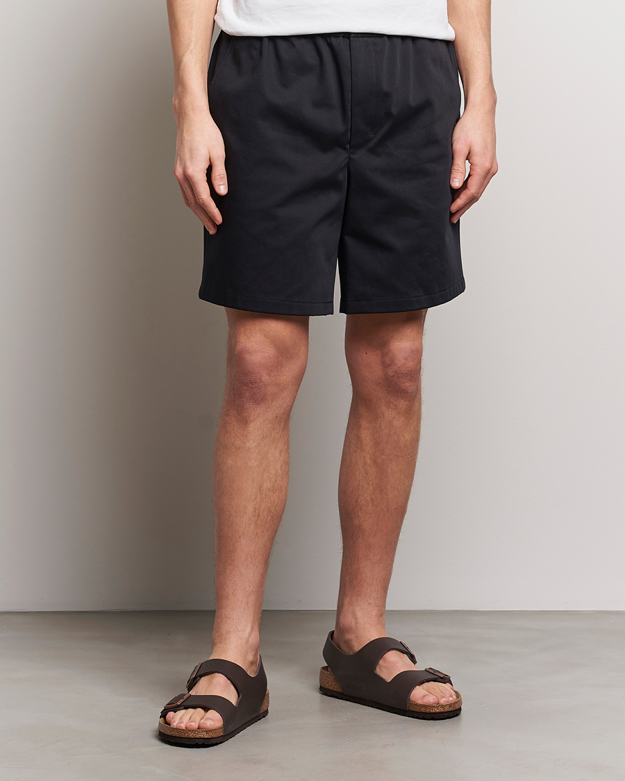 Hombres | Pantalones cortos con cordones | AMI | Cotton Drawstring Shorts Black