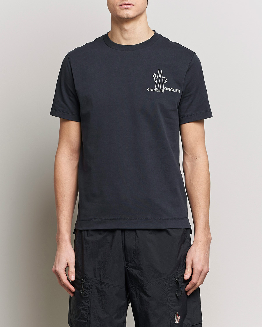 Hombres |  | Moncler Grenoble | Short Sleeve T-Shirt Navy