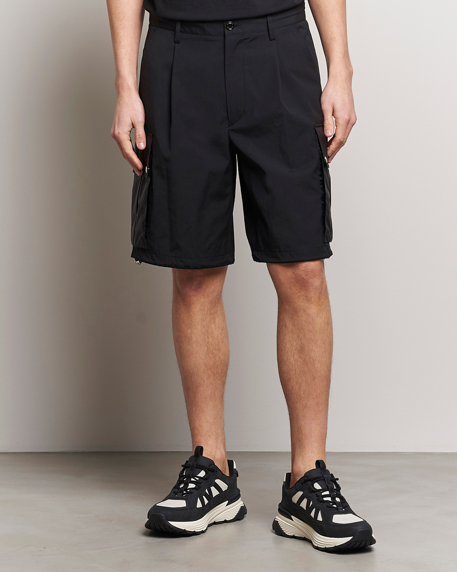 Hombres | Pantalones cortos cargo | Moncler | Cotton Cargo Shorts Black