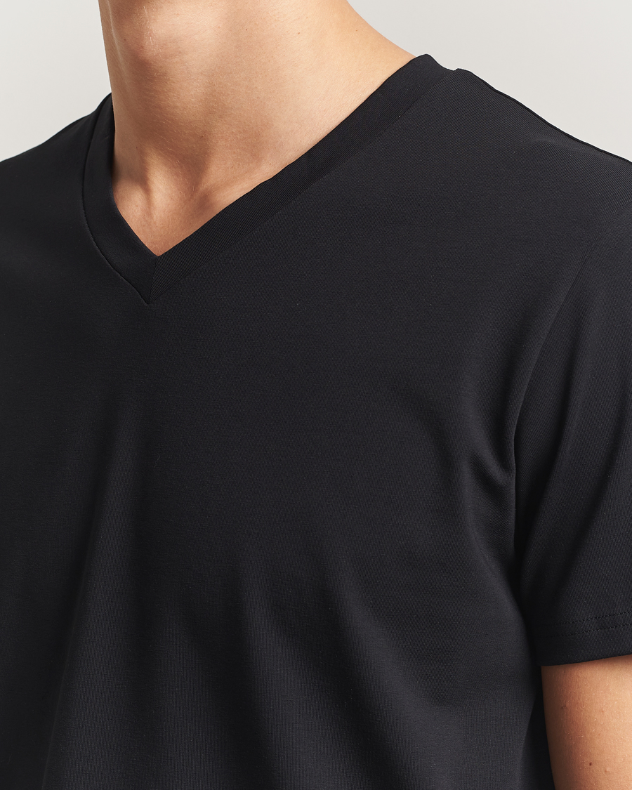 Hombres | Camisetas | Filippa K | Organic Cotton V-Neck T-Shirt Black