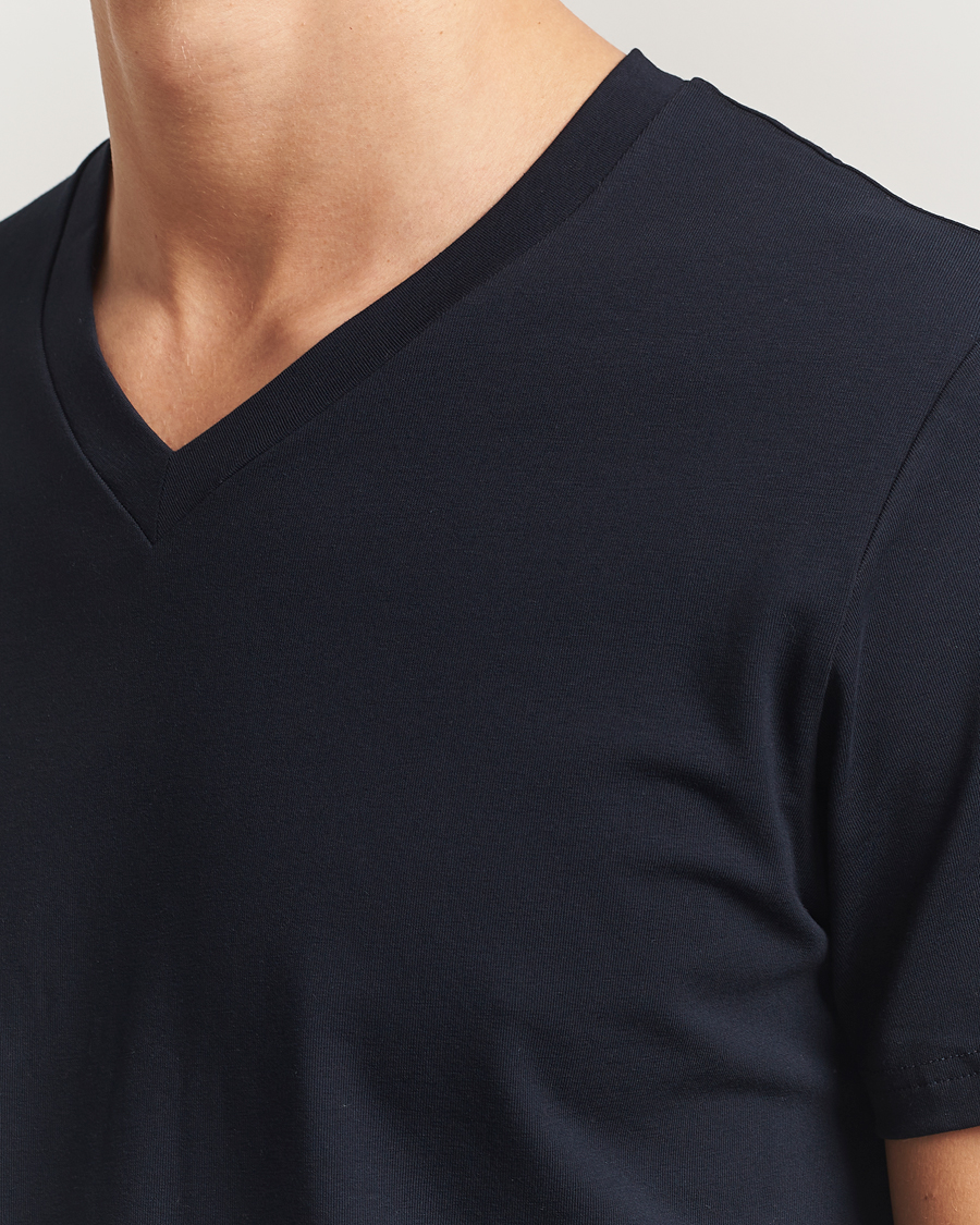 Hombres | Camisetas | Filippa K | Organic Cotton V-Neck T-Shirt Navy
