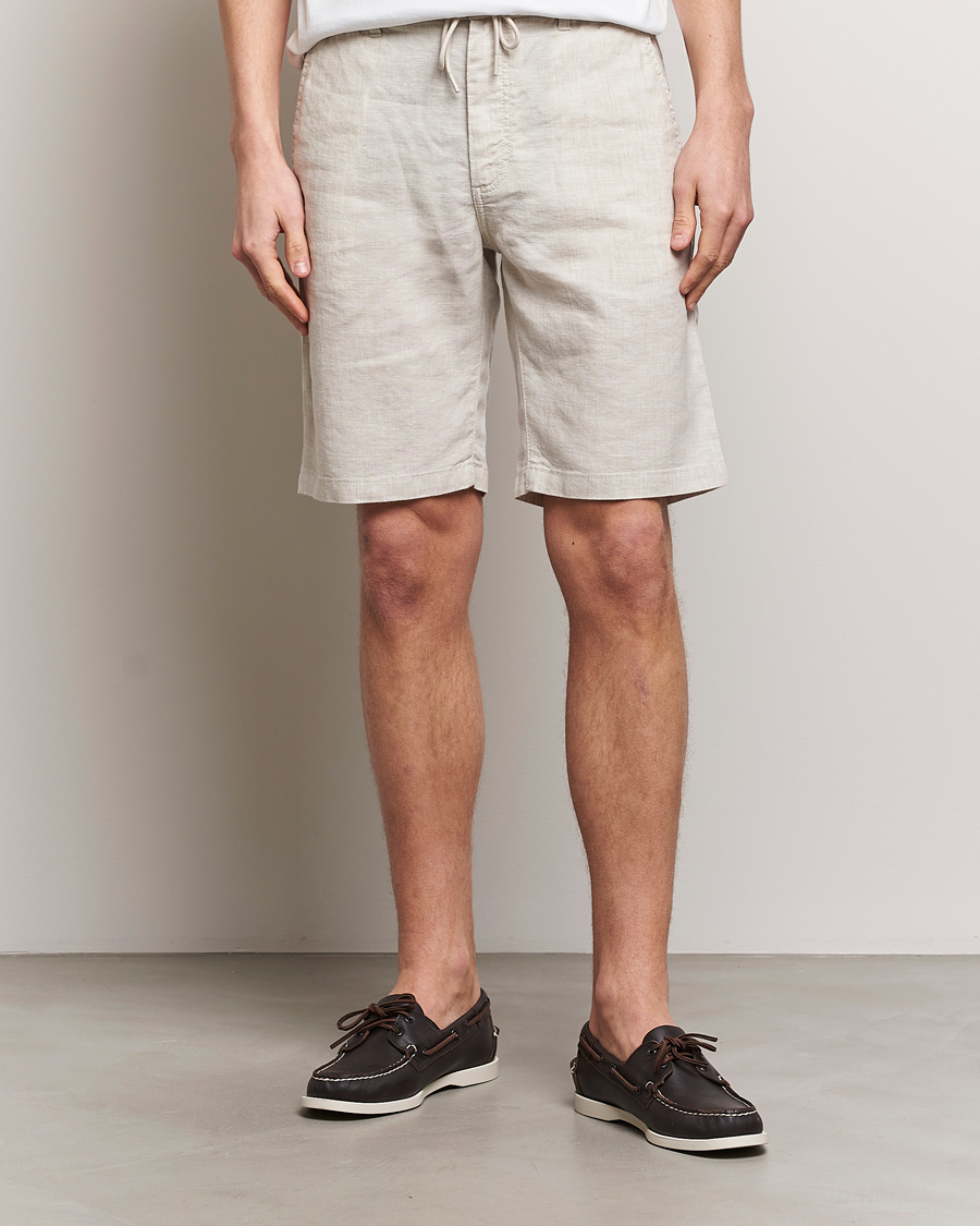 Hombres | Pantalones cortos con cordones | BOSS ORANGE | Tapered Chino Drawstring Shorts Light Beige