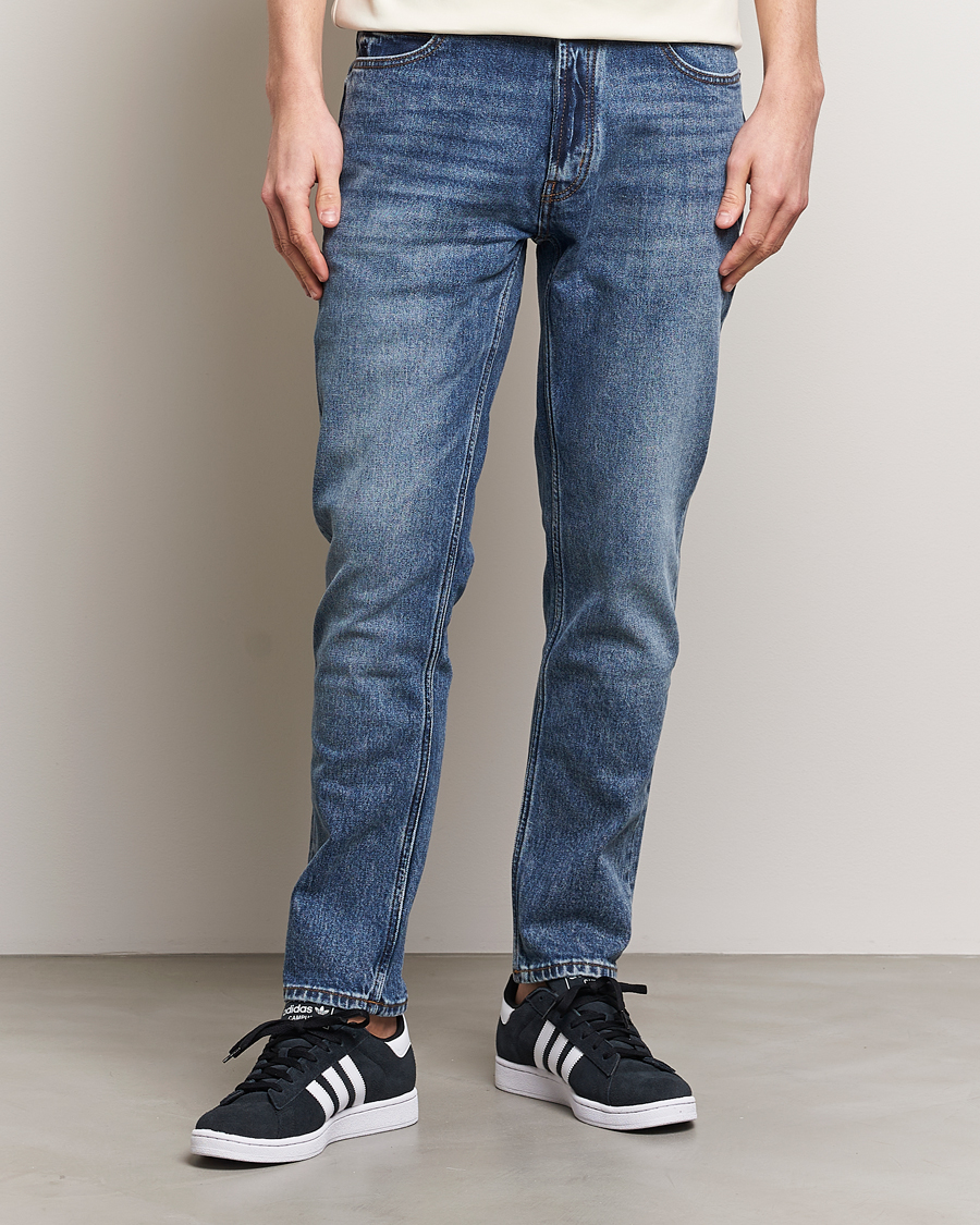 Hombres | Tapered fit | HUGO | 634 Tapered Fit Jeans Bright Blue