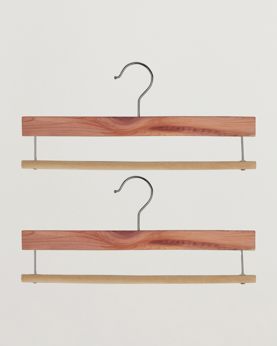 Hombres | Exclusivas de Care of Carl | Care with Carl | 2-Pack Cedar Wood Trouser Hangers