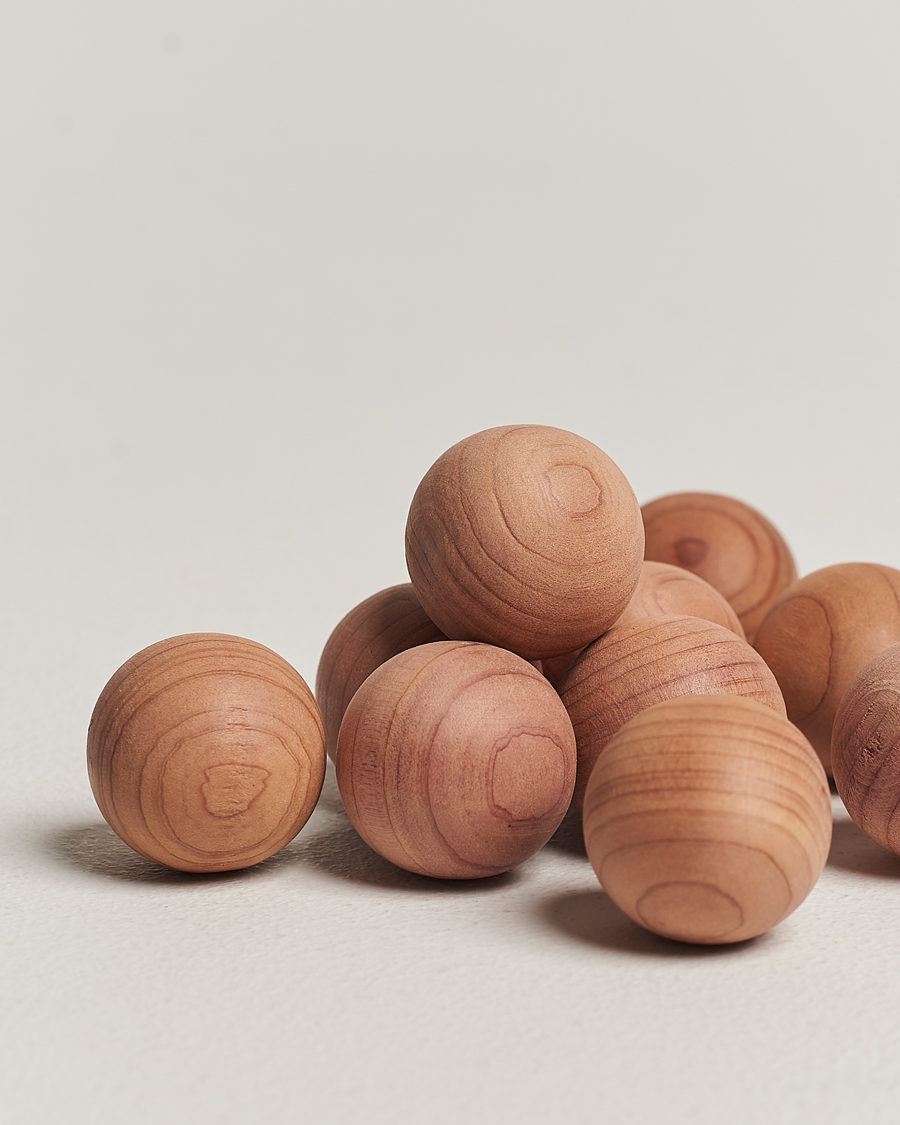 Hombres |  | Care with Carl | 10-Pack Cedar Wood Balls 