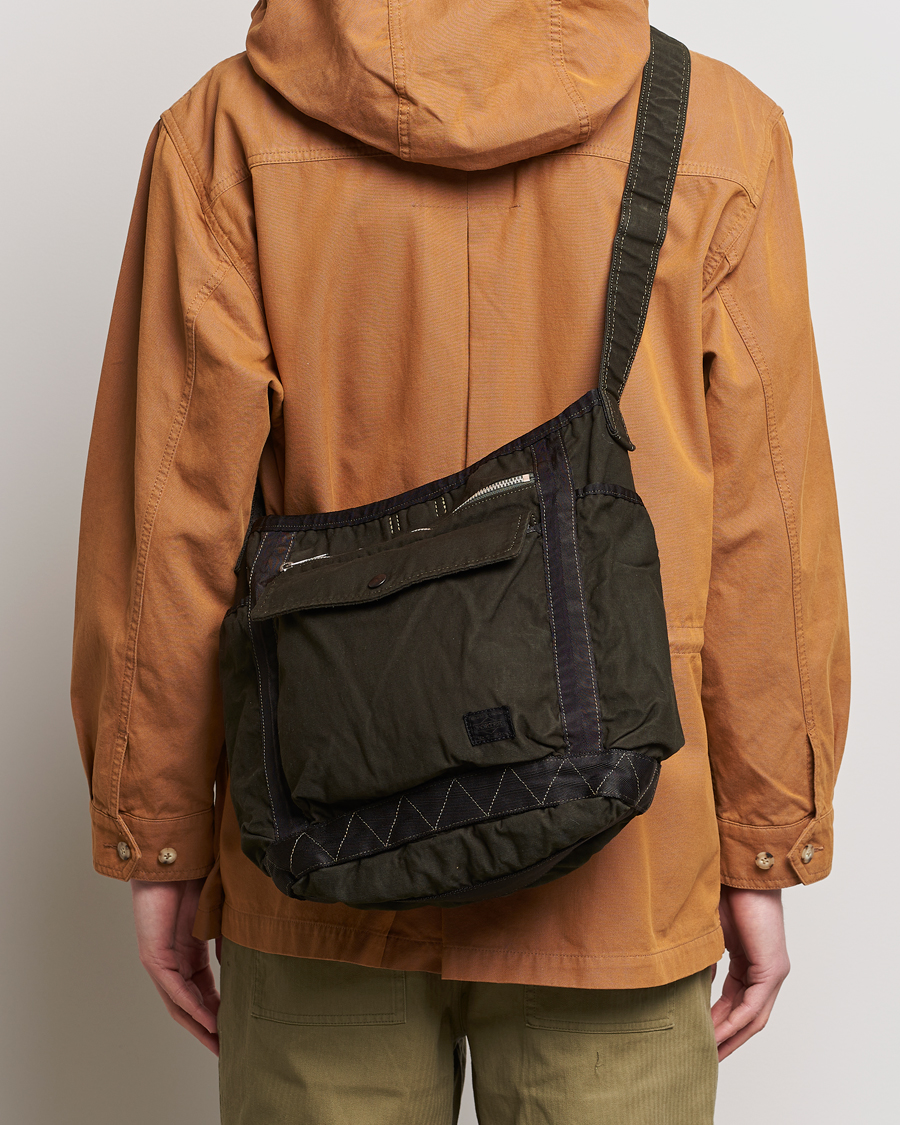Hombres | Bolsos de hombro | Porter-Yoshida & Co. | Crag Shoulder Bag Khaki