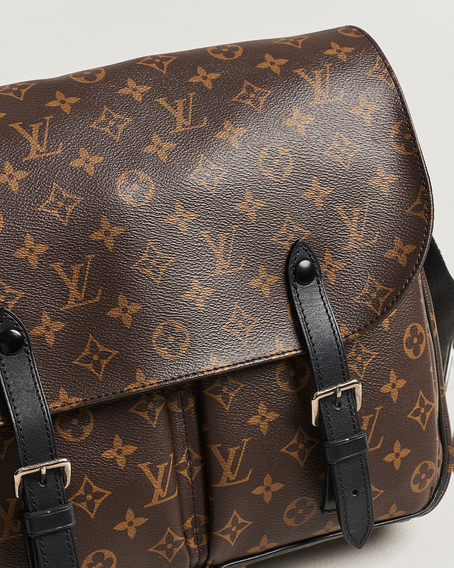 Hombres | Louis Vuitton Pre-Owned Christopher Shoulder Bag Monogram | Louis Vuitton Pre-Owned | Christopher Shoulder Bag Monogram