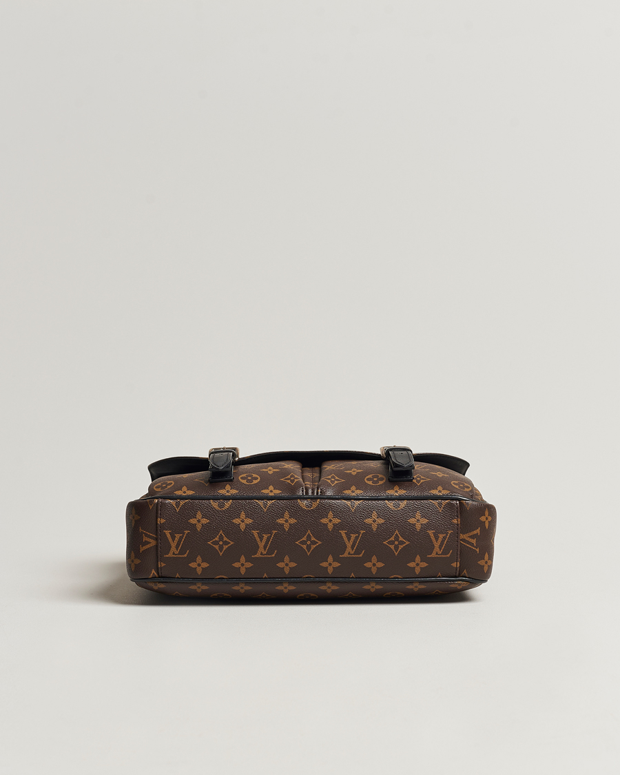 Hombres | Louis Vuitton Pre-Owned Christopher Shoulder Bag Monogram | Louis Vuitton Pre-Owned | Christopher Shoulder Bag Monogram