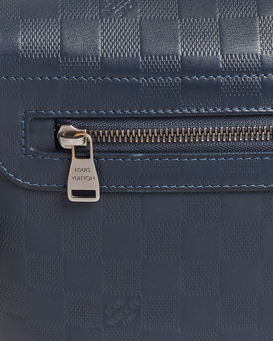 Hombres | Louis Vuitton Pre-Owned District PM Messenger Bag Damier Infini | Louis Vuitton Pre-Owned | District PM Messenger Bag Damier Infini