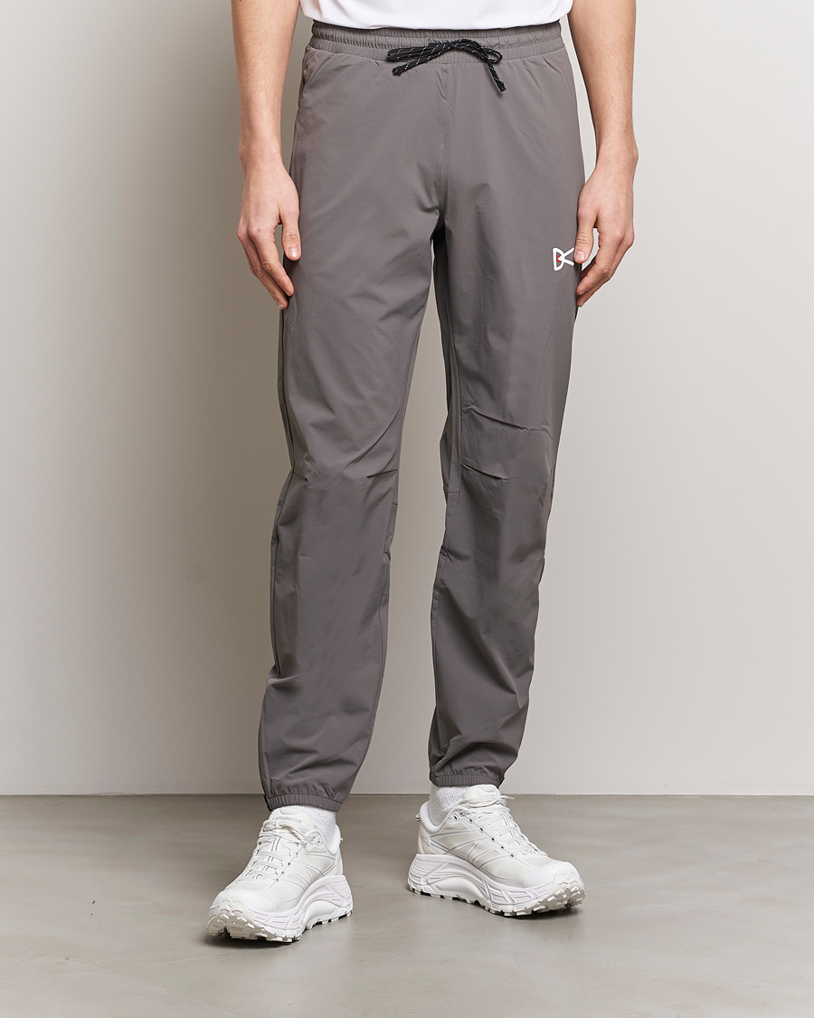 Hombres |  | District Vision | Lightweight DWR Track Pants Charcoal