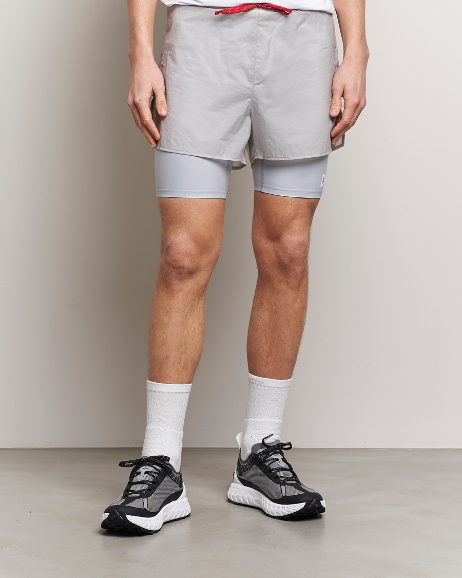 Hombres | Pantalones cortos | District Vision | Ripstop Layered Trail Shorts Moonbeam