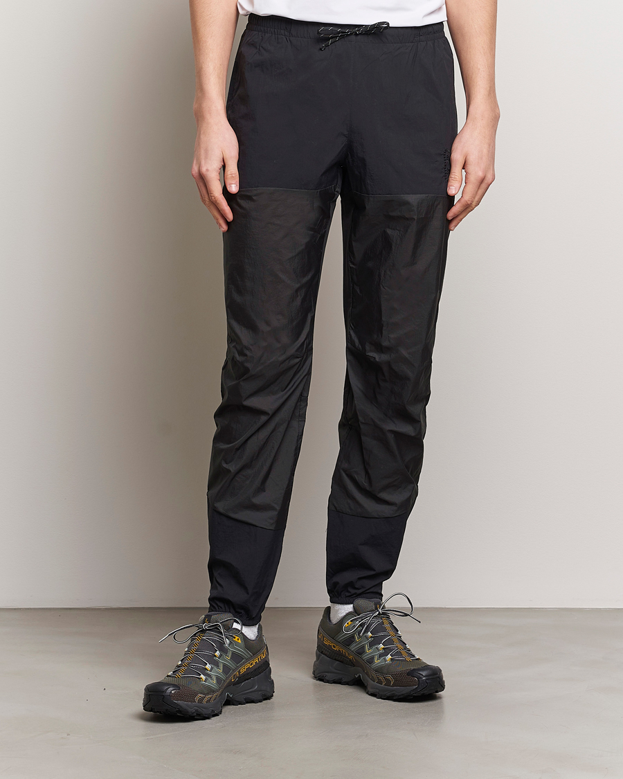 Men | Functional Trousers | District Vision | Ultralight DWR Pants Black