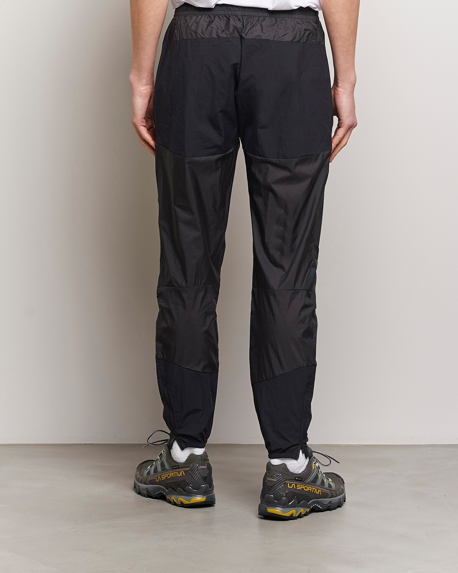 Hombres | Pantalones | District Vision | Ultralight DWR Pants Black