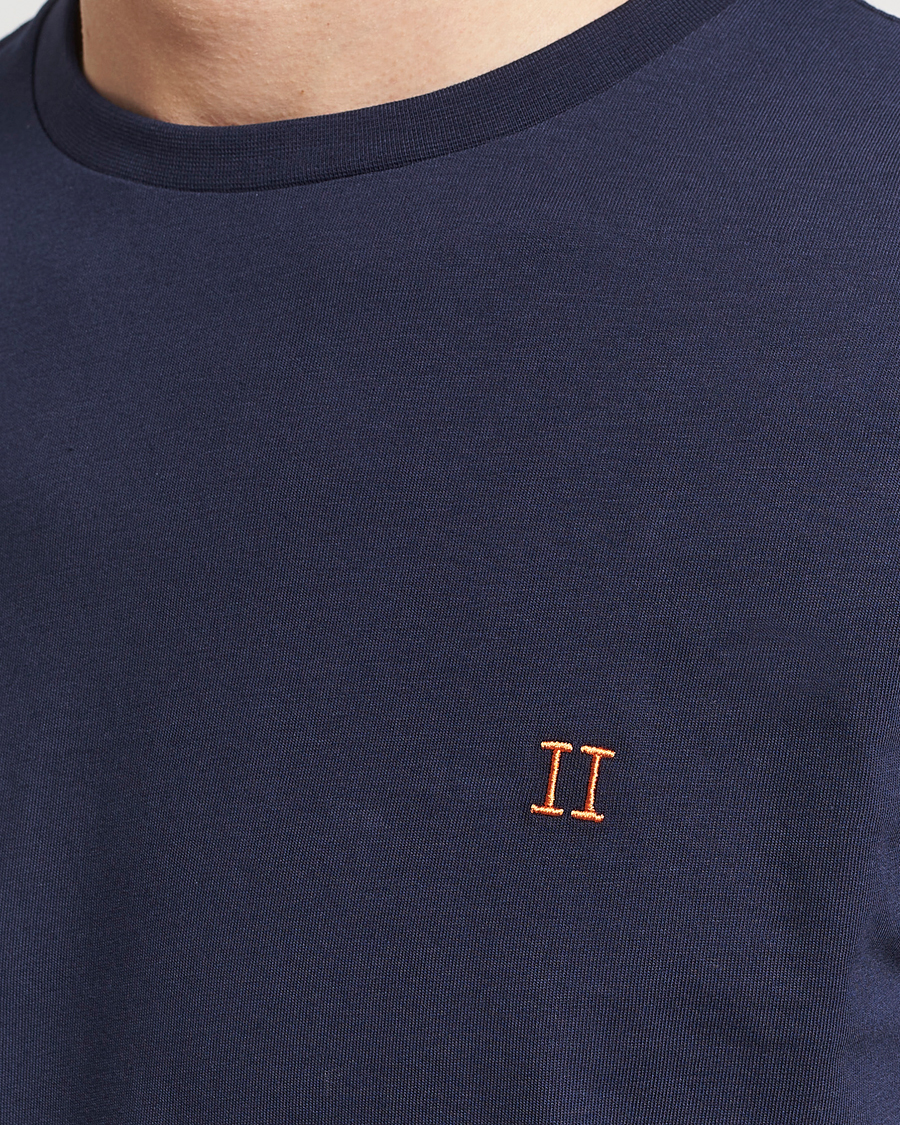 Hombres | Camisetas | LES DEUX | Nørregaard Cotton T-Shirt Navy
