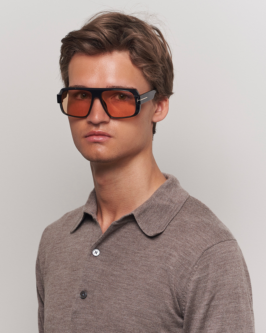 Hombres |  | Tom Ford | Turner FT1101 Sunglasses Black/Brown