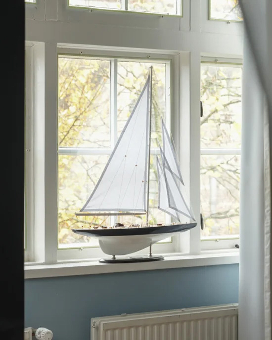 Hombres | Authentic Models J-Yacht Rainbow 1934 Black/White | Authentic Models | J-Yacht Rainbow 1934 Black/White