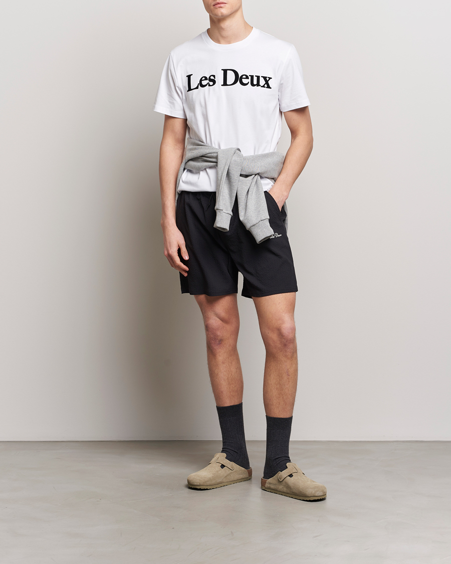 Hombres | Camisetas | LES DEUX | Charles Logo T-Shirt Wihte