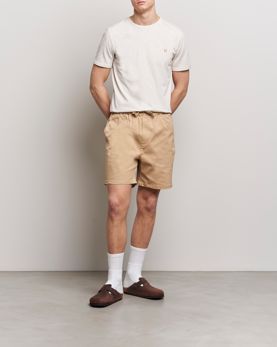 Hombres | Camisetas | LES DEUX | Nørregaard Cotton T-Shirt Ivory Melange