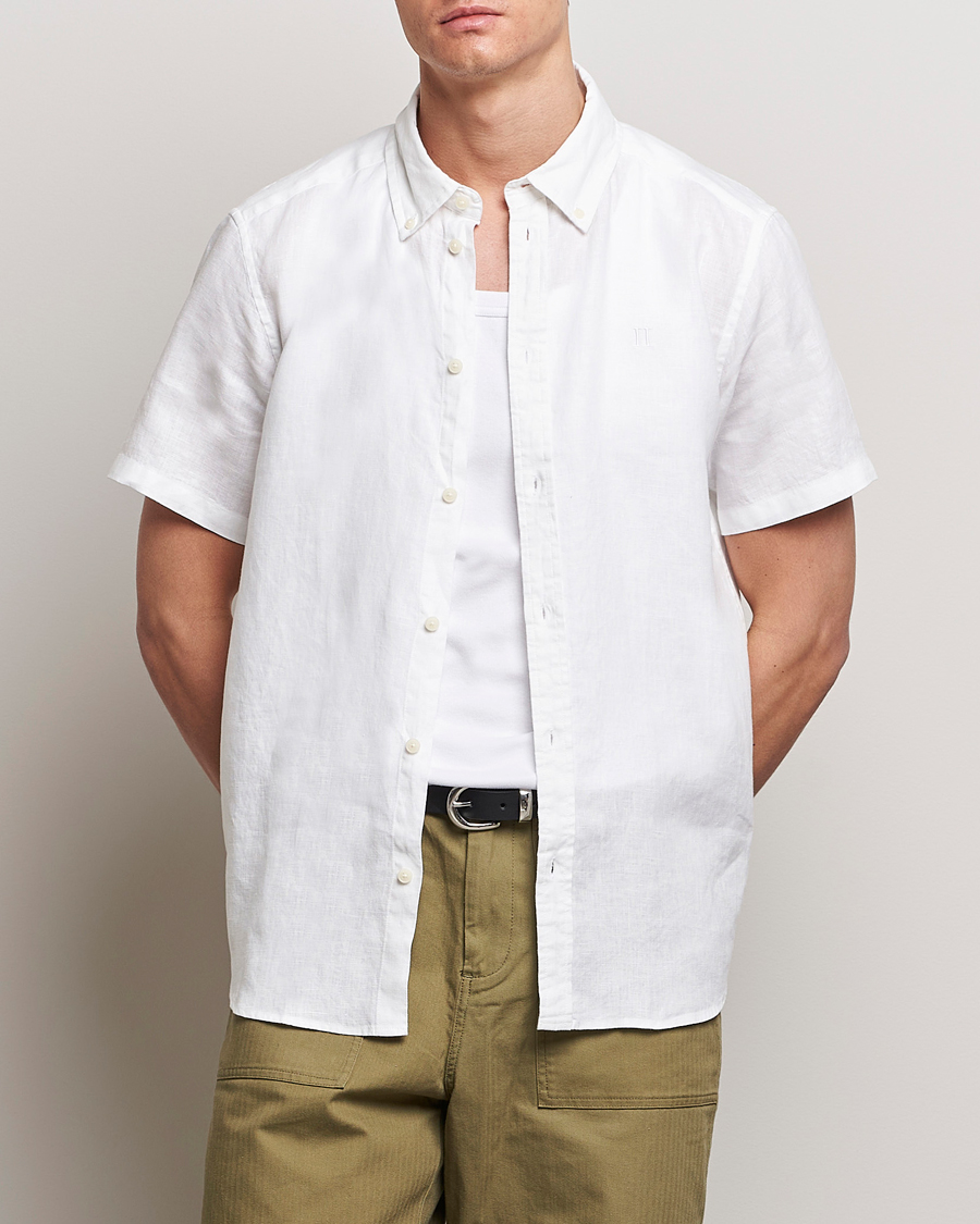 Hombres | Camisas | LES DEUX | Kris Short Sleeve Linen Shirt White