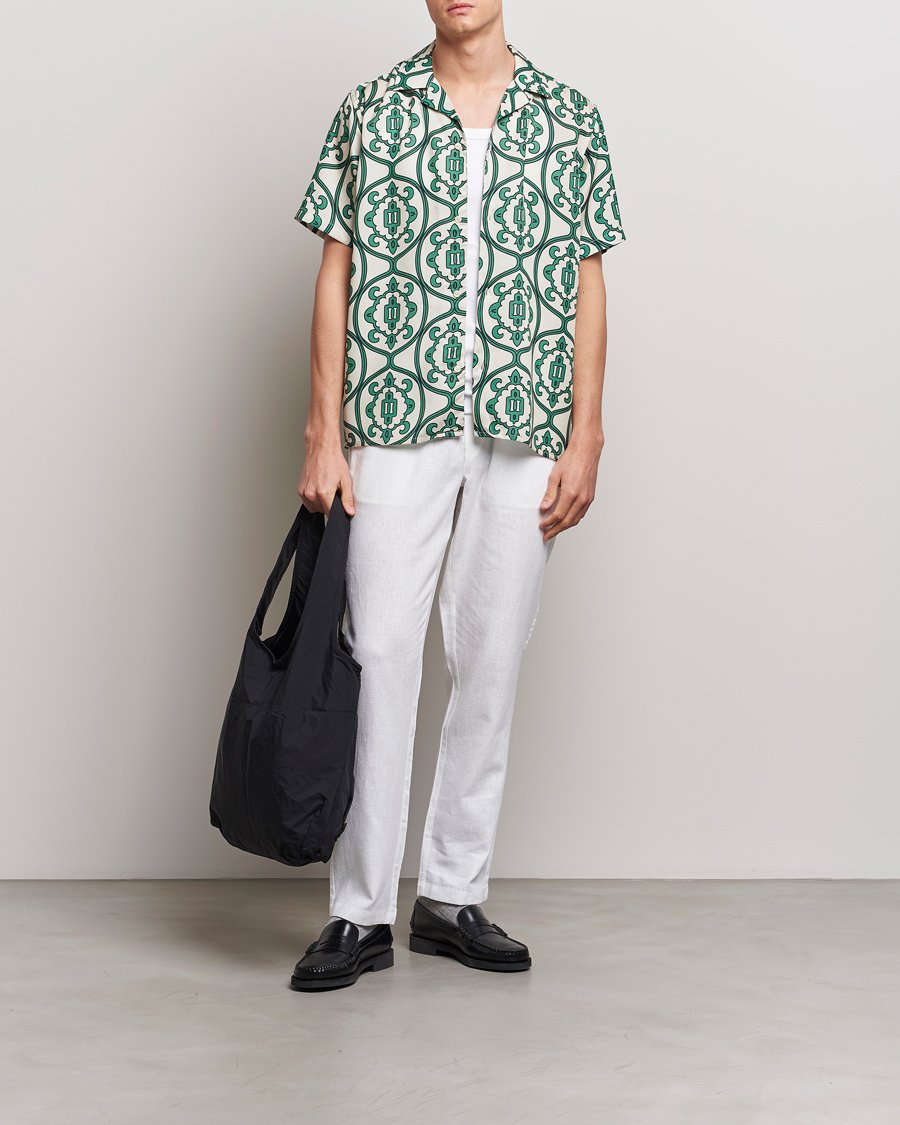 Hombres | Camisas | LES DEUX | Ornament Print Tencel Shirt Ivory/Green