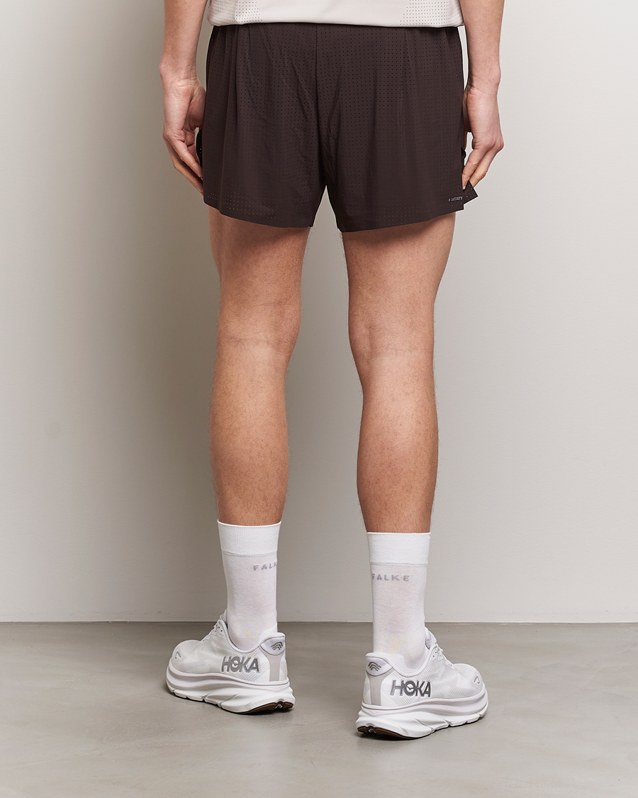 Hombres | Pantalones cortos | Satisfy | Space-O 5 Inch Shorts Dark Mahogany