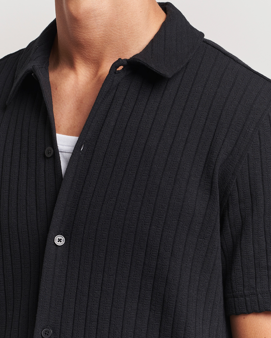 Hombres | Camisas | Samsøe Samsøe | Sakvistbro Structured Short Sleeve Shirt Black