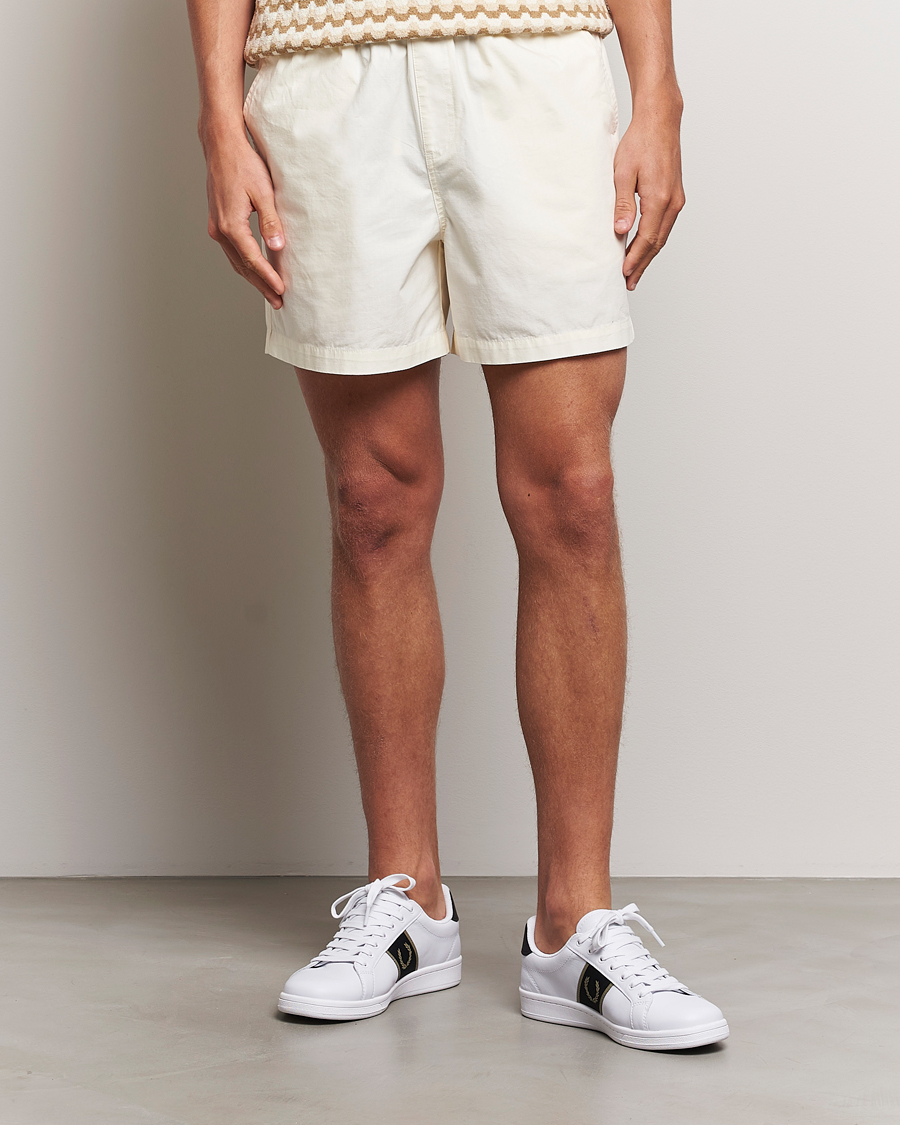 Hombres |  | Fred Perry | Woven Ripstop Drawstring Shorts Ecru