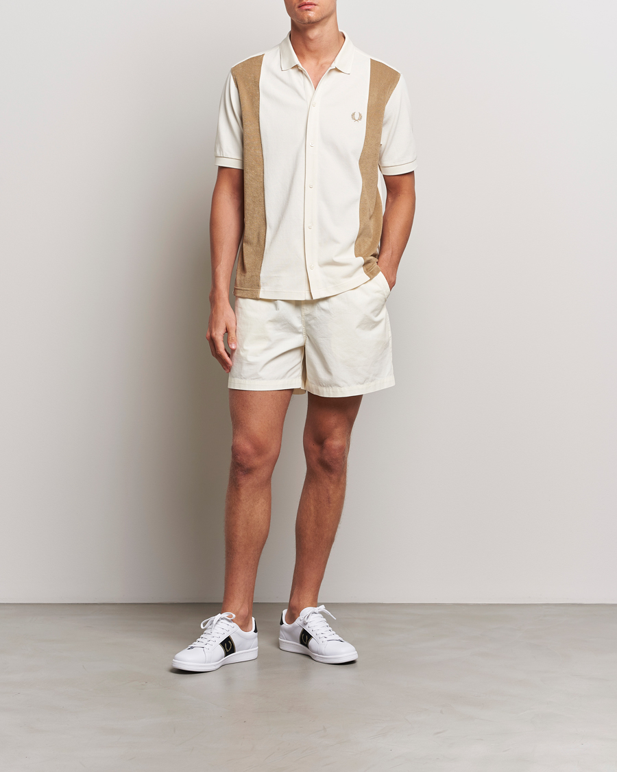 Hombres | Camisas | Fred Perry | Towelling Panel Polo Short Sleeve Shirt Ecru