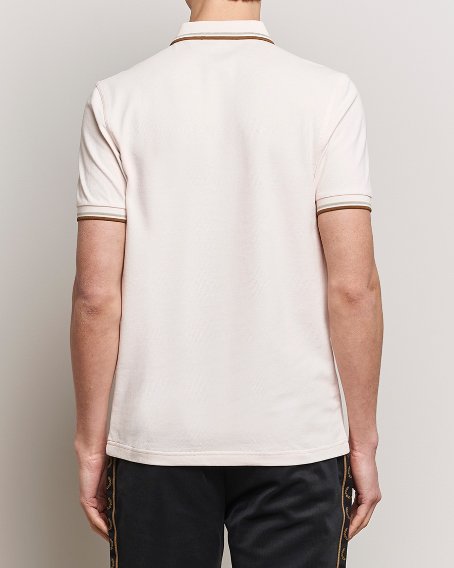 Hombres | Polos | Fred Perry | Twin Tipped Polo Shirt Silky Peach