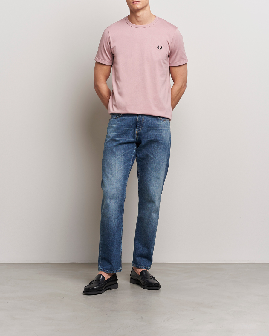 Hombres | Camisetas | Fred Perry | Ringer T-Shirt Dusty Rose Pink