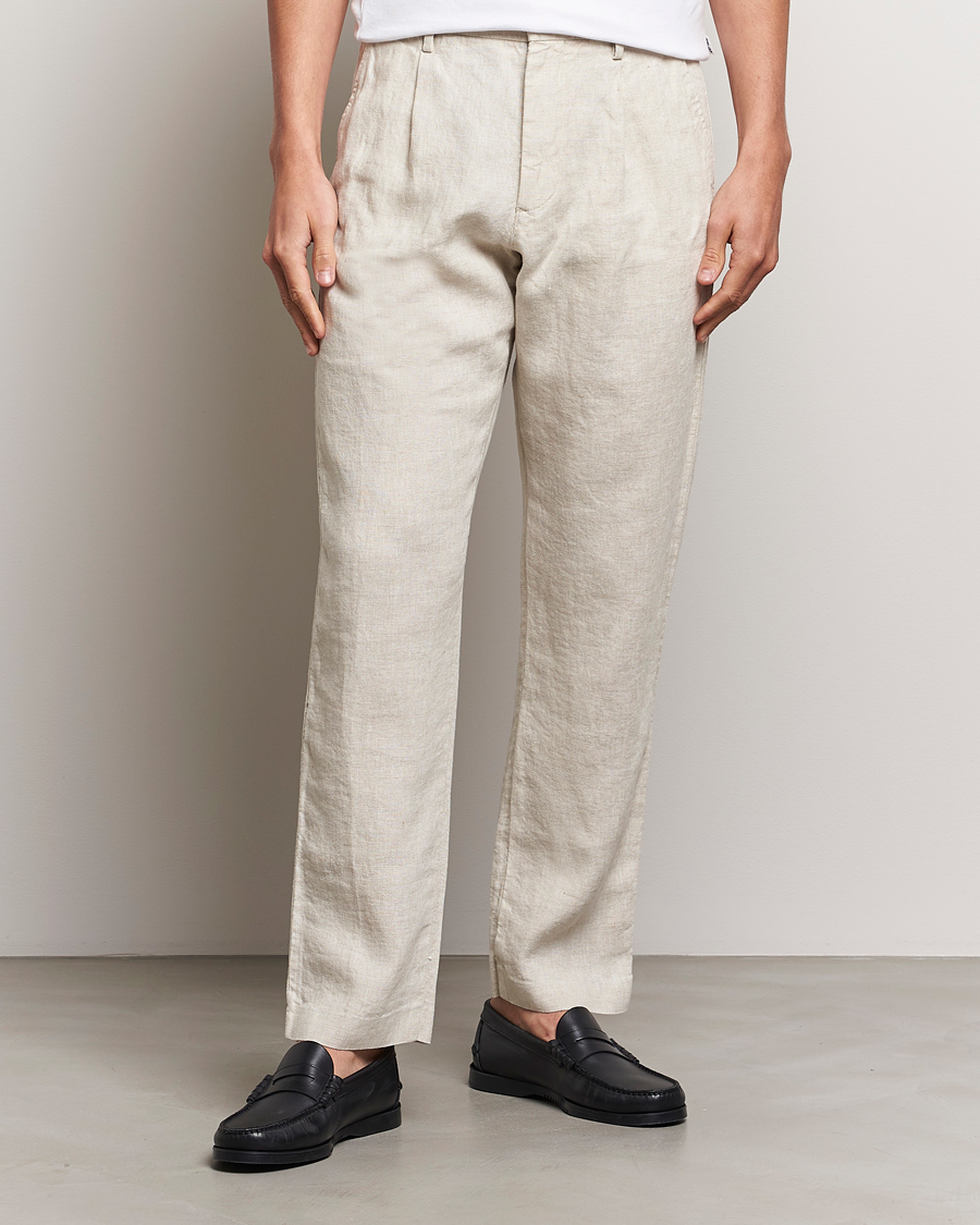 Hombres | Pantalones de lino | NN07 | Bill Pleated Linen Trousers Oat