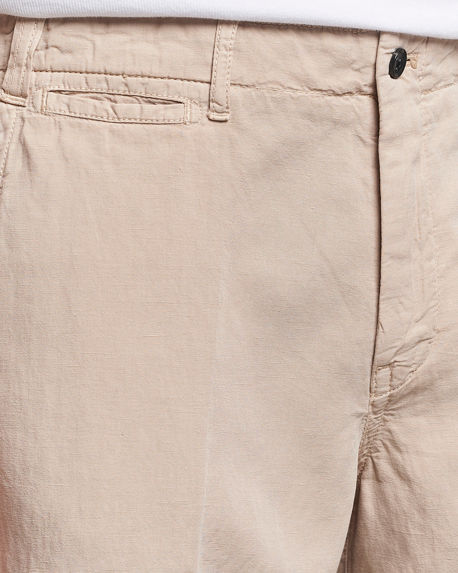 Hombres | Pantalones cortos | Oscar Jacobson | Poggio Washed Linen Shorts Beige