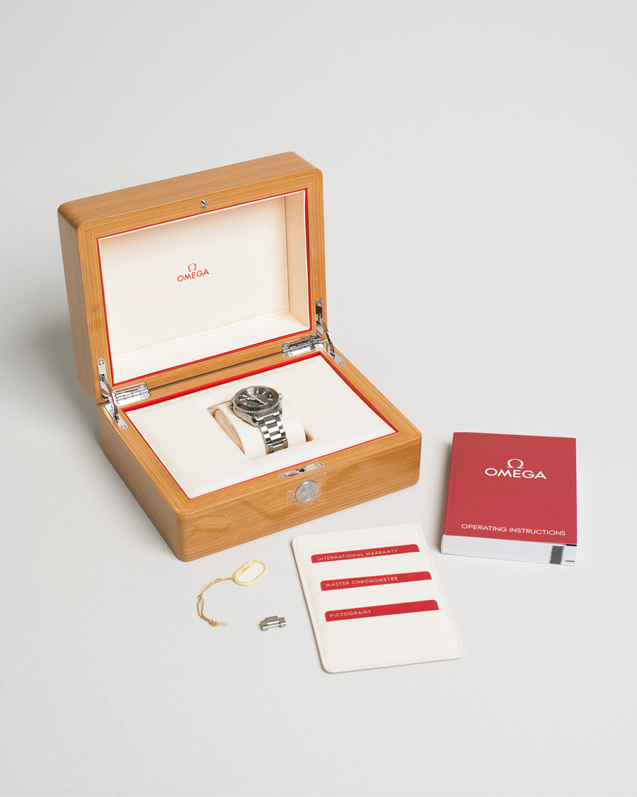 Hombres | Omega Pre-Owned Seamaster Planet Ocean Silver | Omega Pre-Owned | Seamaster Planet Ocean Silver