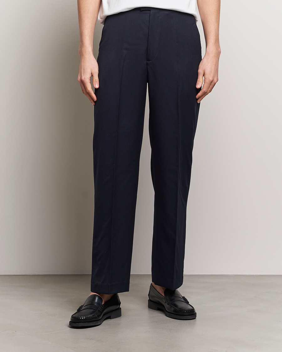 Hombres | Pantalones | A Day's March | Edward Relaxed Wool Trousers Navy